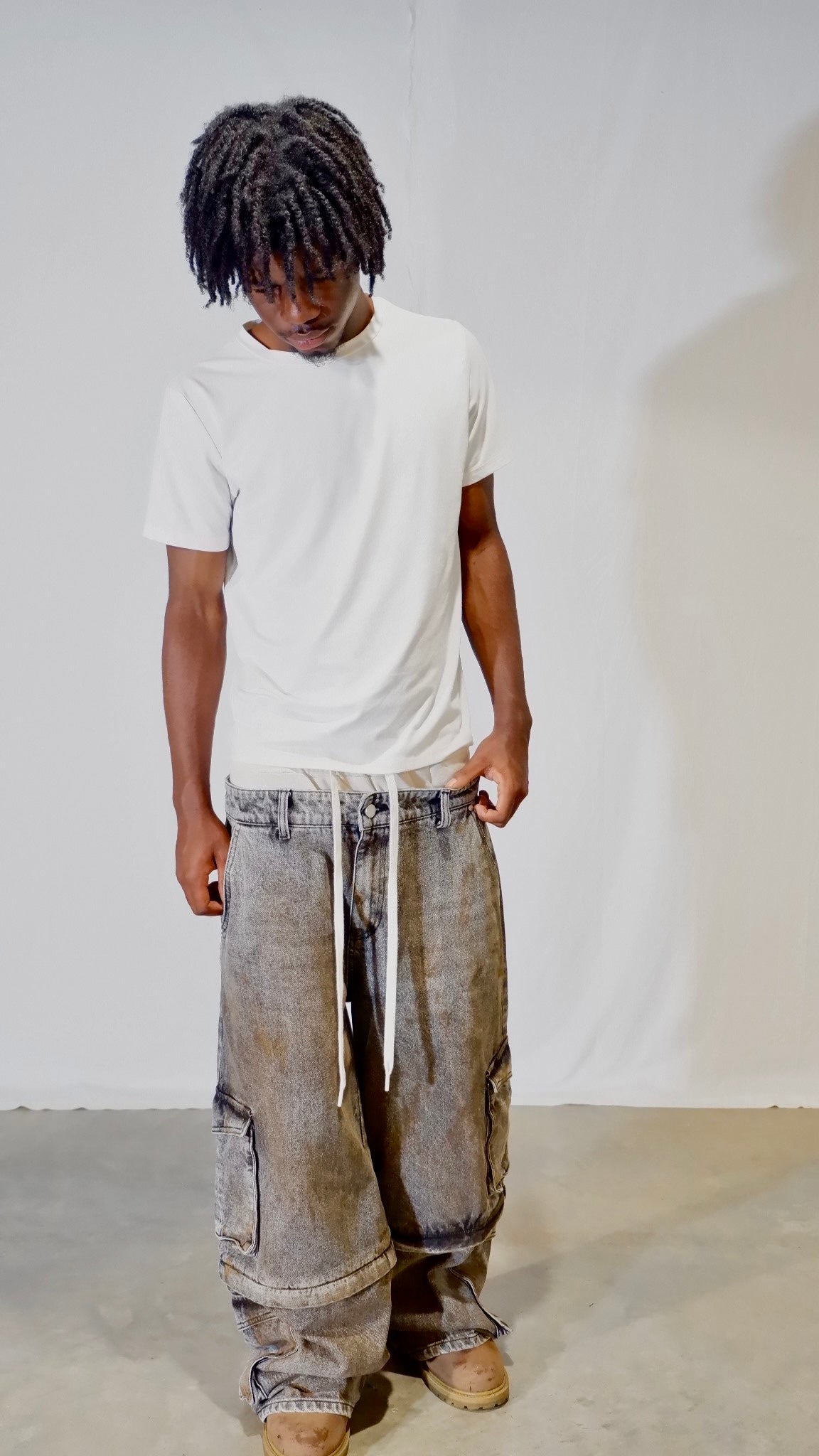 Mud-Wash Double Waisted Cargo Jeans
